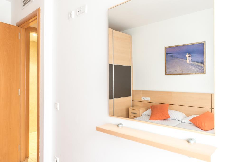 Apartamentos Navas 2 Barcelona Exteriör bild